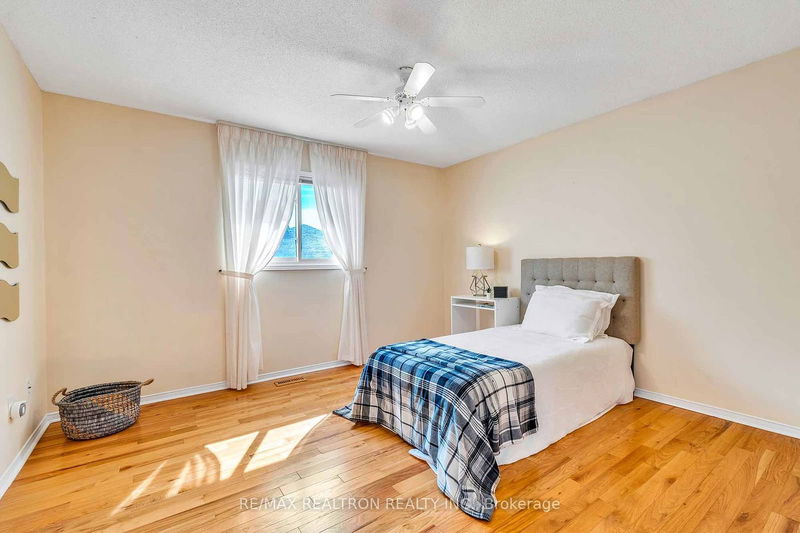 30 Anvil Crt  Richmond Hill, L4C 9G6 | Image 21