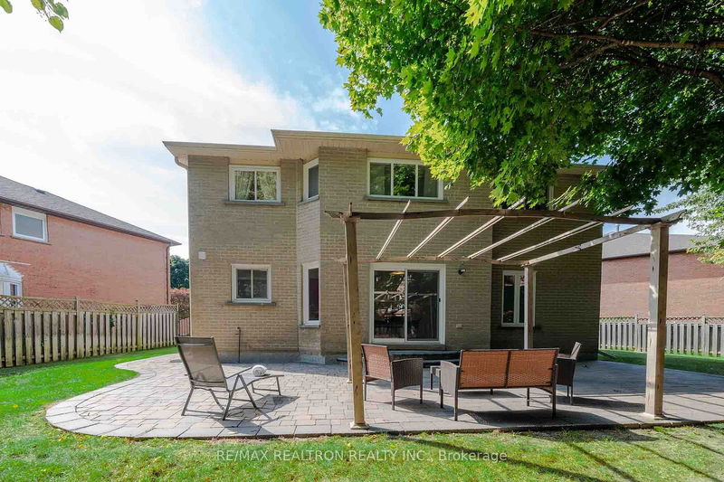 30 Anvil Crt  Richmond Hill, L4C 9G6 | Image 33