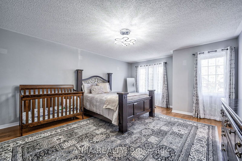 414 Reeves Way Blvd  Whitchurch-Stouffville, L4A 0H2 | Image 20