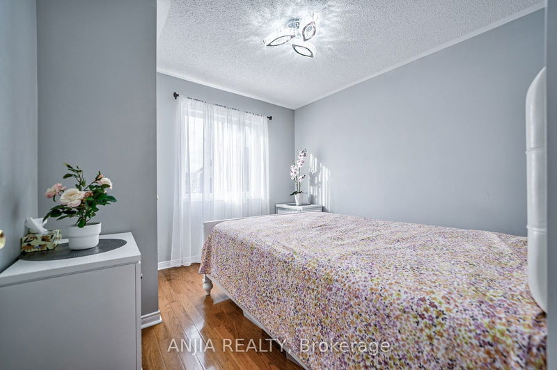 414 Reeves Way Blvd  Whitchurch-Stouffville, L4A 0H2 | Image 25