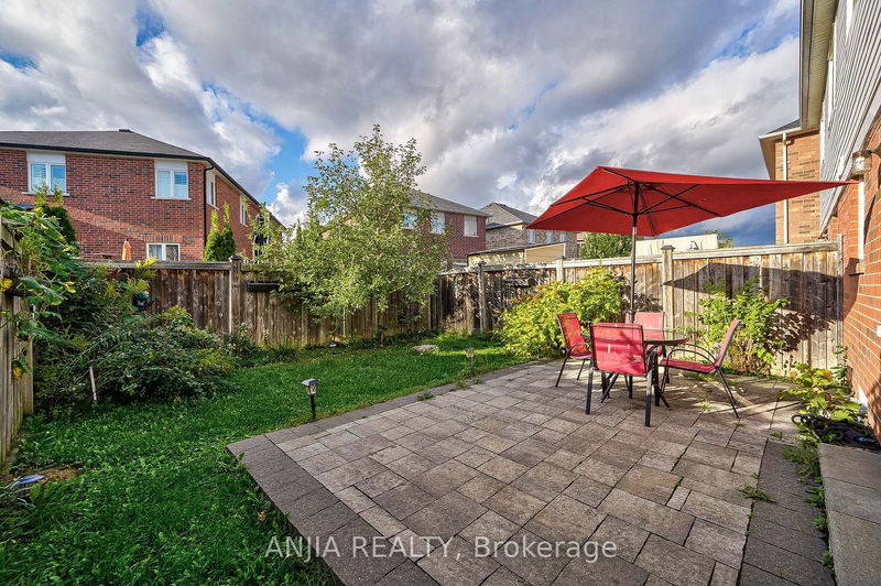 414 Reeves Way Blvd  Whitchurch-Stouffville, L4A 0H2 | Image 31