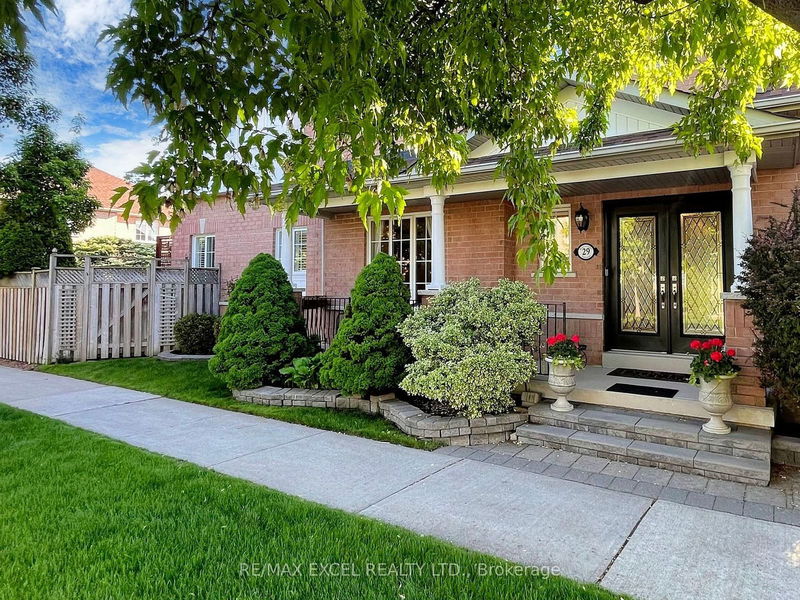 29 Westchester Cres  Markham, L6C 2X4 | Image 4