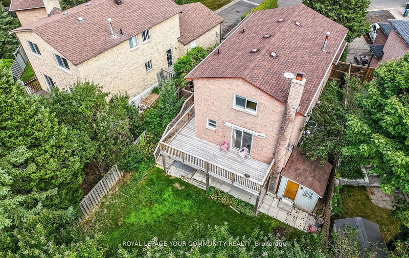 32 Mercer Cres  Markham, L3P 4K3 | Image 2