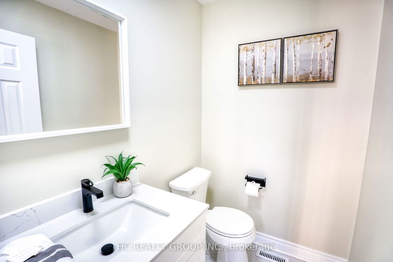 87 Lund St  Richmond Hill, L4C 5V3 | Image 10