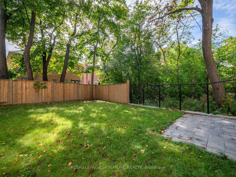 9 Direzze Crt W Richmond Hill, L4C 5T8 | Image 38