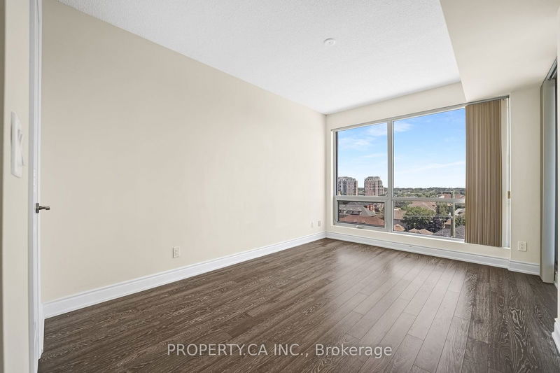  808 - 9088 Yonge St  Richmond Hill, L4C 0Z1 | Image 12