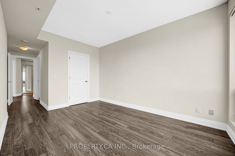  808 - 9088 Yonge St  Richmond Hill, L4C 0Z1 | Image 13