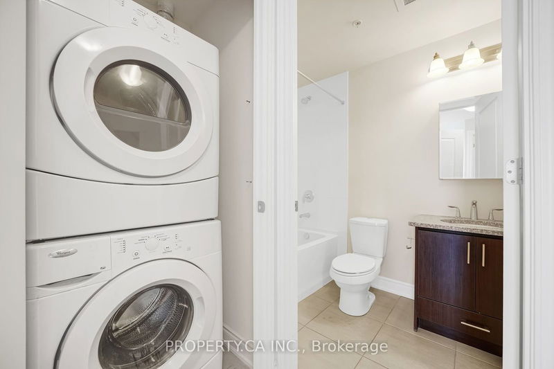  808 - 9088 Yonge St  Richmond Hill, L4C 0Z1 | Image 21