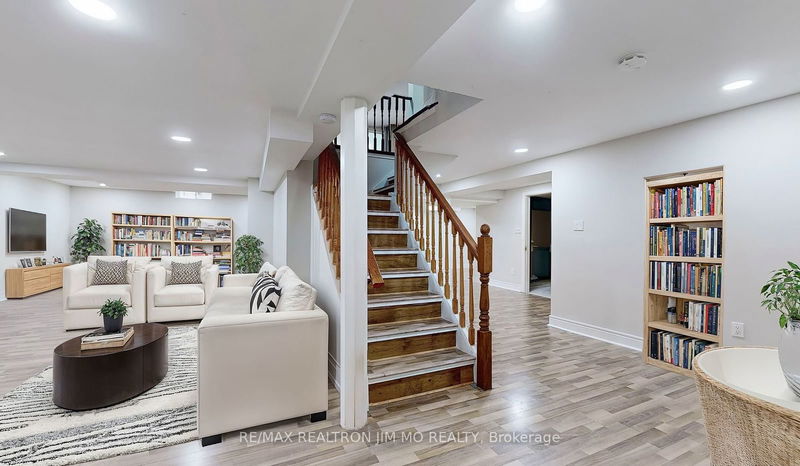 125 Hollingham Rd  Markham, L3R 7V3 | Image 25