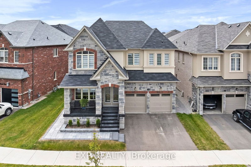 101 Kingknoll Cres  Georgina, L4P 0H8 | Image 2