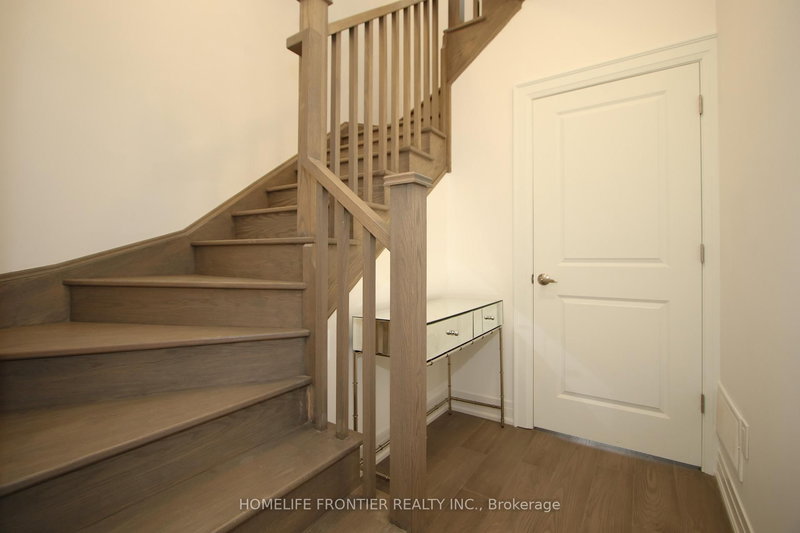 20 Chiara Rose Lane, Richmond Hill, L4E 1L4 | Image 3