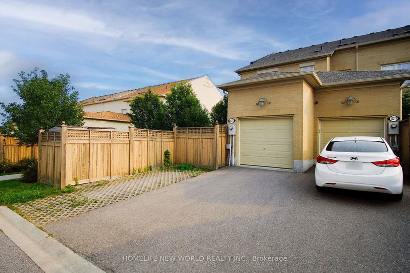 10271 Woodbine Ave  Markham, L6C 0J7 | Image 36