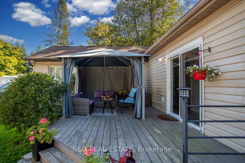 3262 Beach Ave  Innisfil, L9S 2K6 | Image 24