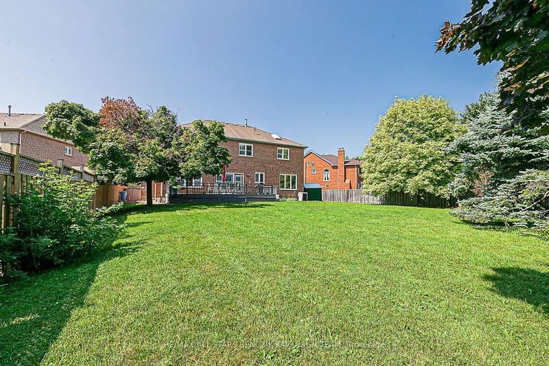 40 Braeside Sq  Markham, L3R 0A4 | Image 34