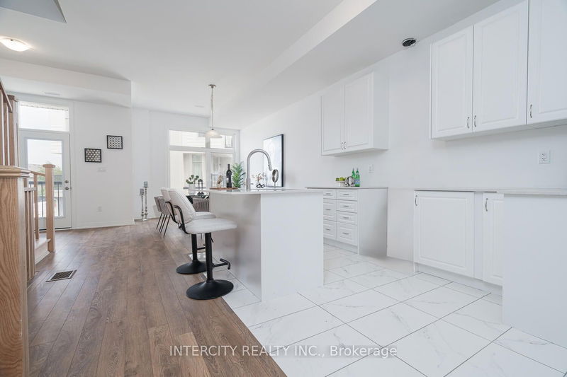 35 Albert Firman Lane  Markham, L6C 3B5 | Image 16