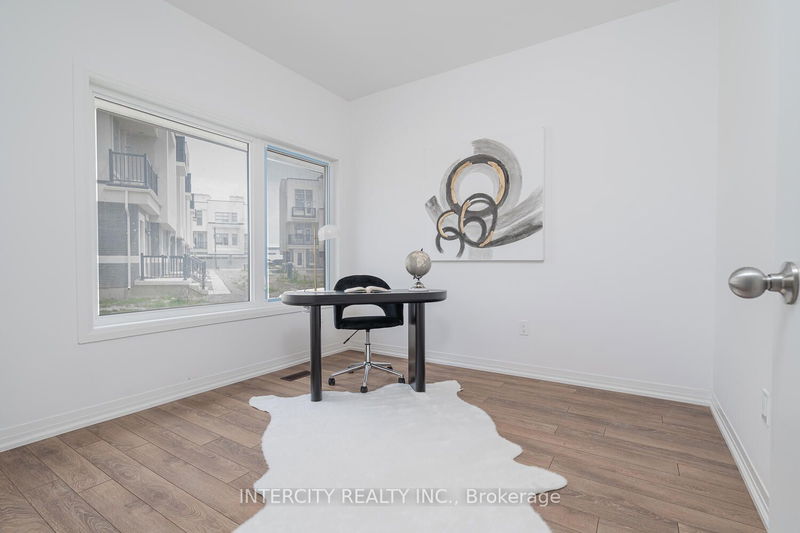 35 Albert Firman Lane  Markham, L6C 3B5 | Image 9