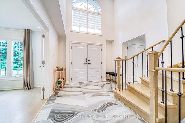 87 Nadine Crescent