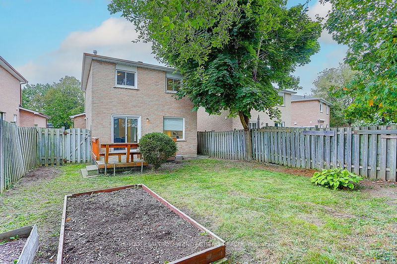 12 WOOLEN MILL Rd  Markham, L3P 6X4 | Image 33