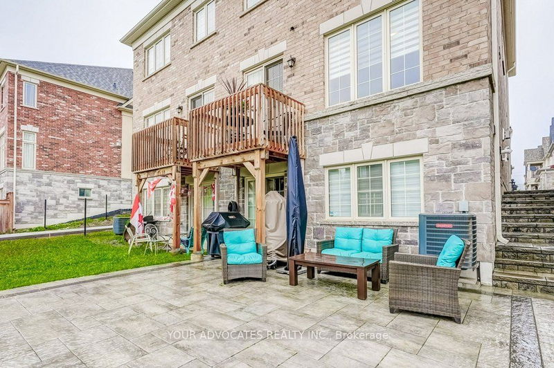 20 Drizzel Cres  Richmond Hill, L4E 1G8 | Image 31