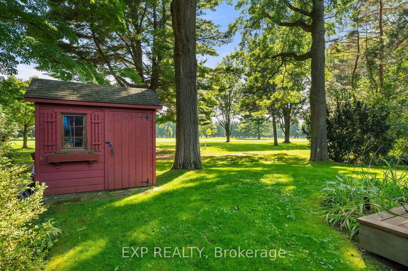 105 Hedge Rd  Georgina, L0E 1R0 | Image 35