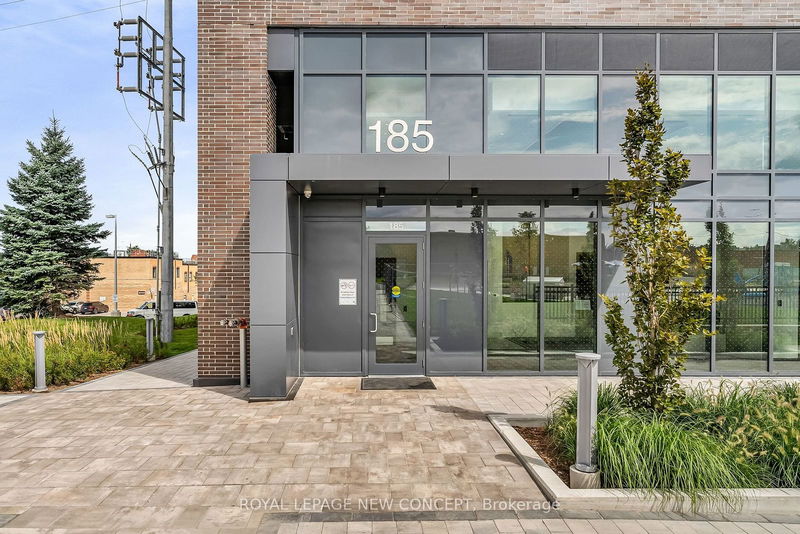  301 - 185 Deerfield Rd  Newmarket, L3Y 0G7 | Image 3