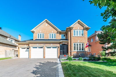 31 Green Ash Cres  Richmond Hill, L4B 3S1 | Image 1