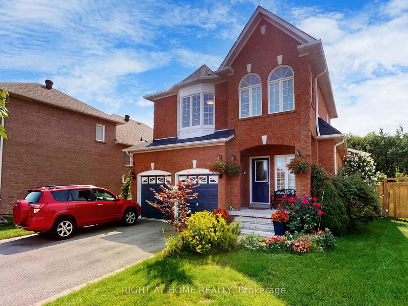 6 Tormina Crt  Markham, L3S 4R2 | Image 2