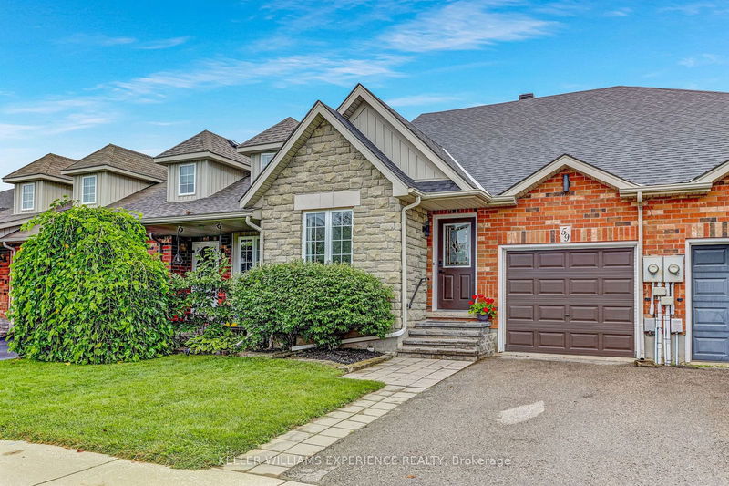 59 Cowan Ave  New Tecumseth, L9R 1E2 | Image 1