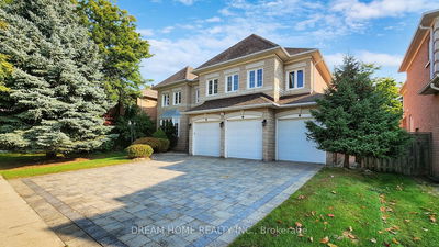 17 Silver Fir St  Richmond Hill, L4B 3R9 | Image 1