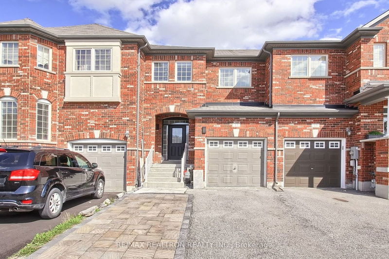 17 Rogers Tr  Bradford West Gwillimbury, L3Z 0G4 | Image 1