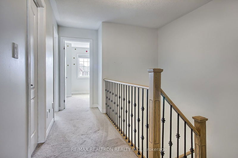 17 Rogers Tr  Bradford West Gwillimbury, L3Z 0G4 | Image 22