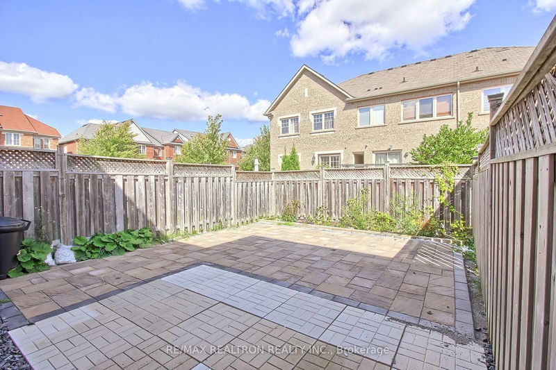 17 Rogers Tr  Bradford West Gwillimbury, L3Z 0G4 | Image 37