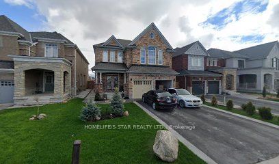 home for lease on 73 Wandering Glider Trail