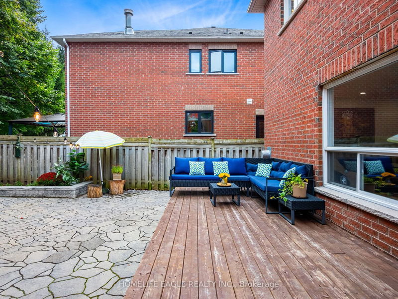 160 Carlyle Cres  Aurora, L4G 6P8 | Image 27