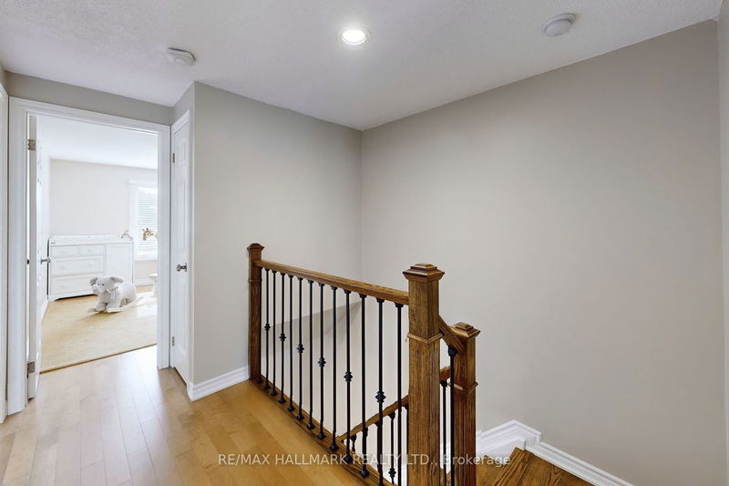 38 Rejane Cres  Vaughan, L4J 5A1 | Image 16