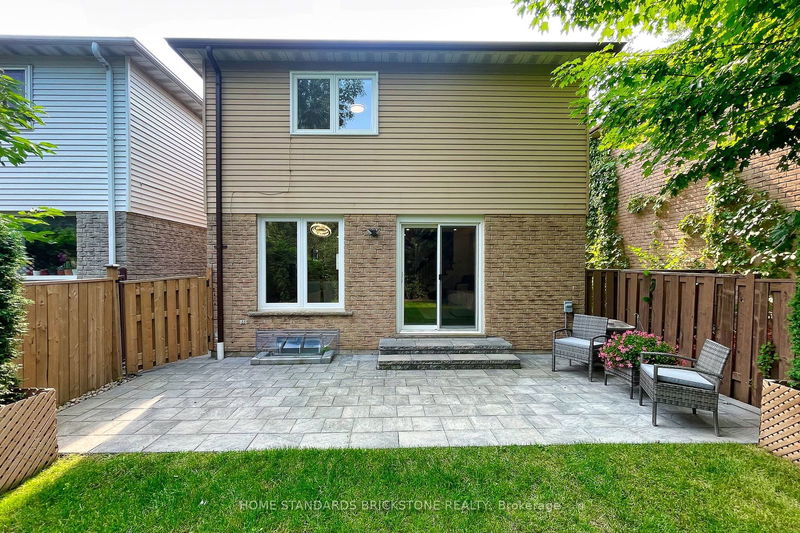 170 Greenbelt Cres  Richmond Hill, L4C 5R8 | Image 37