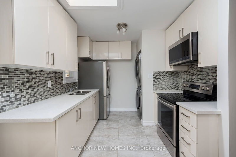 8250 Islington Ave  Vaughan, L4L 1W8 | Image 12