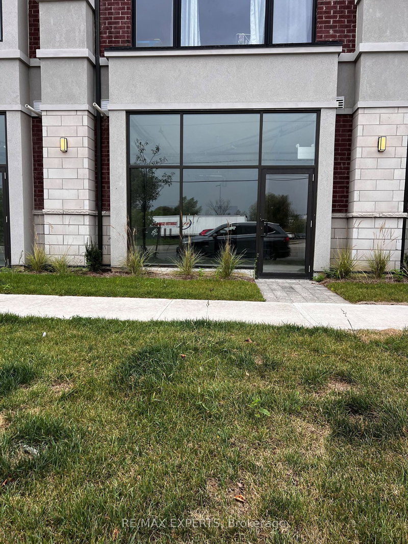 6 - 200 Dissette St, Bradford West Gwillimbury, M3Z 3G8 | Image 3