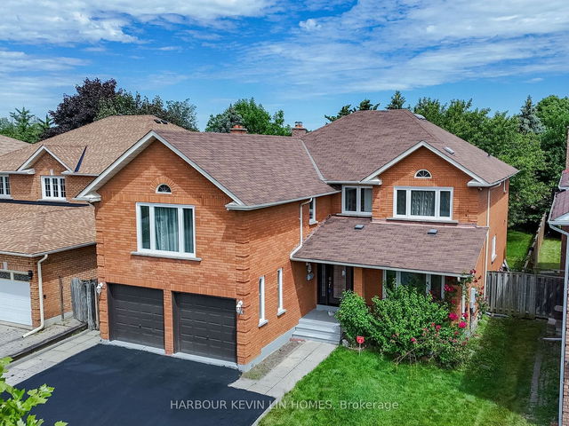 14 Lynngrove Crescent