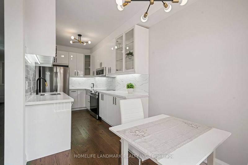 99 Collin Crt  Richmond Hill, L4E 0X8 | Image 13