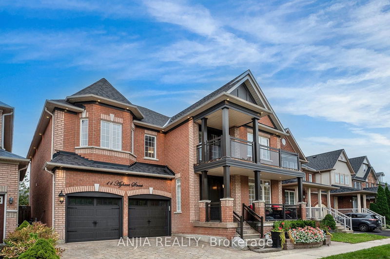 11 Ayhart St  Markham, L6E 1H7 | Image 2