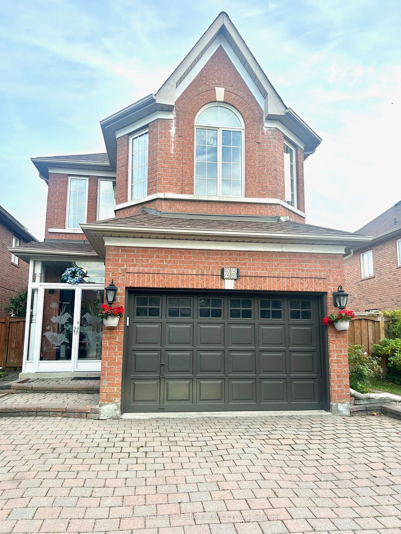 home for lease on 25 Lanebrooke Crescent