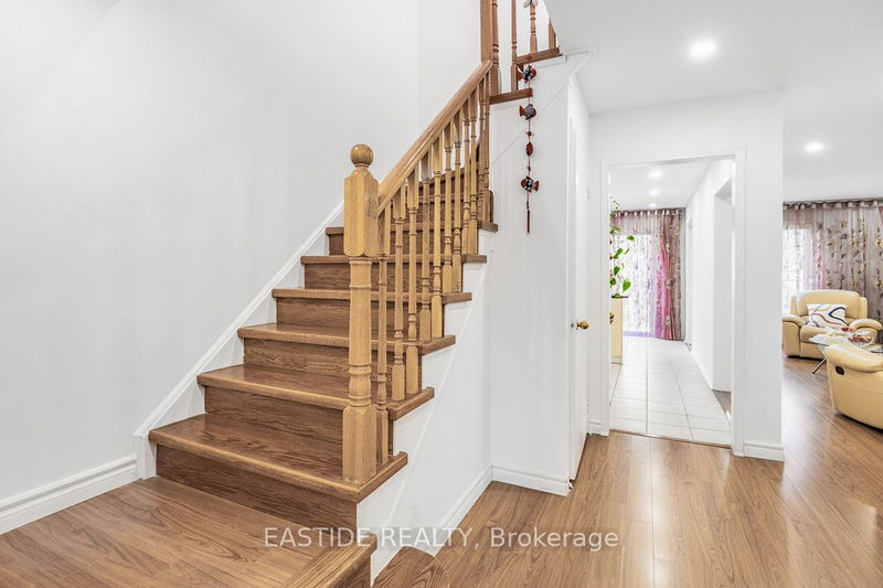 86 Oldhill St W Richmond Hill, L4C 9V1 | Image 21