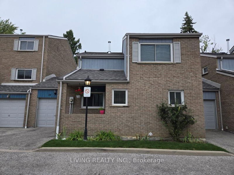 home for lease on 34-646 Village Pkwy