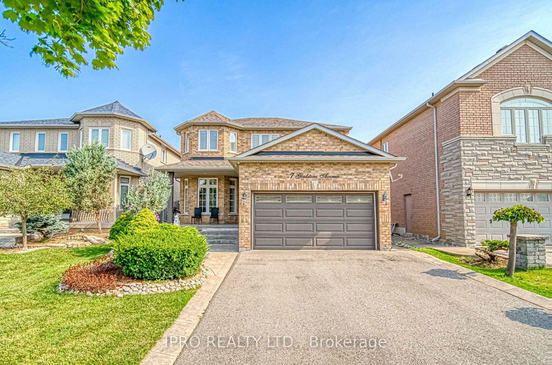 7 Gladstone Ave  Vaughan, L6A 2C2 | Image 1