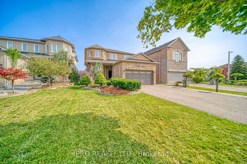 7 Gladstone Ave  Vaughan, L6A 2C2 | Image 2