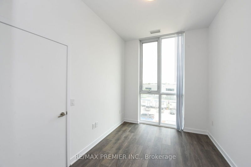  311 - 60 Honeycrisp Cres  Vaughan, L4K 0N5 | Image 19