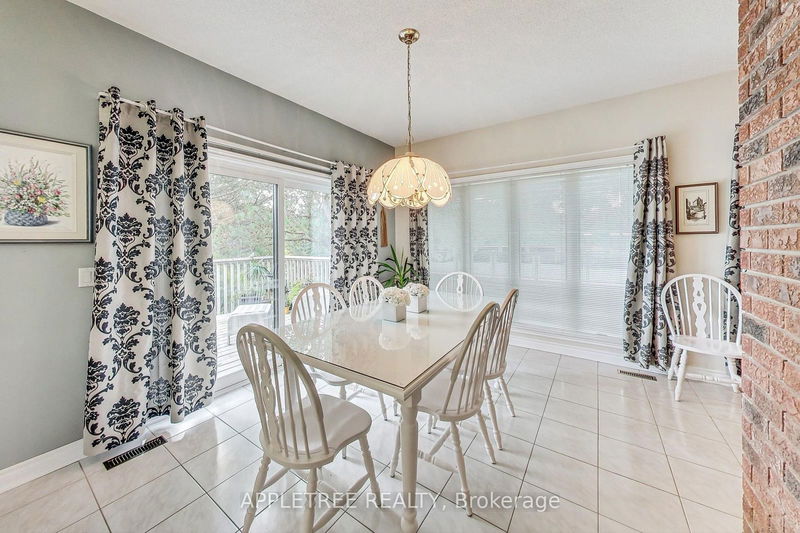 57 Carmichael Cres  King, L7B 1B5 | Image 8