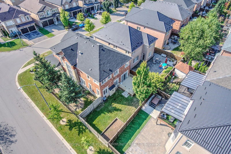 108 Golden Orchard Rd  Vaughan, L6A 0M7 | Image 40