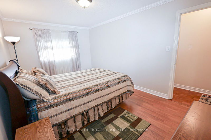 499 Rourke Pl  Newmarket, L3Y 8S9 | Image 23